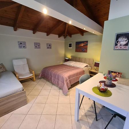 Semelia'S Guest House Спата Экстерьер фото